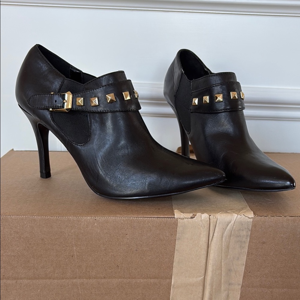 Chic Black Heels with Gold Studs